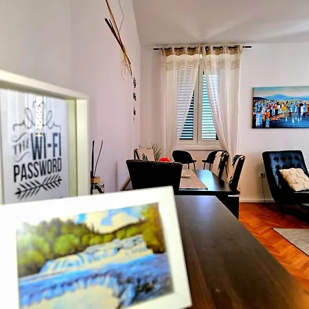 Apartment Square View