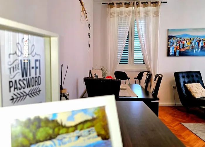 Apartmán Square View